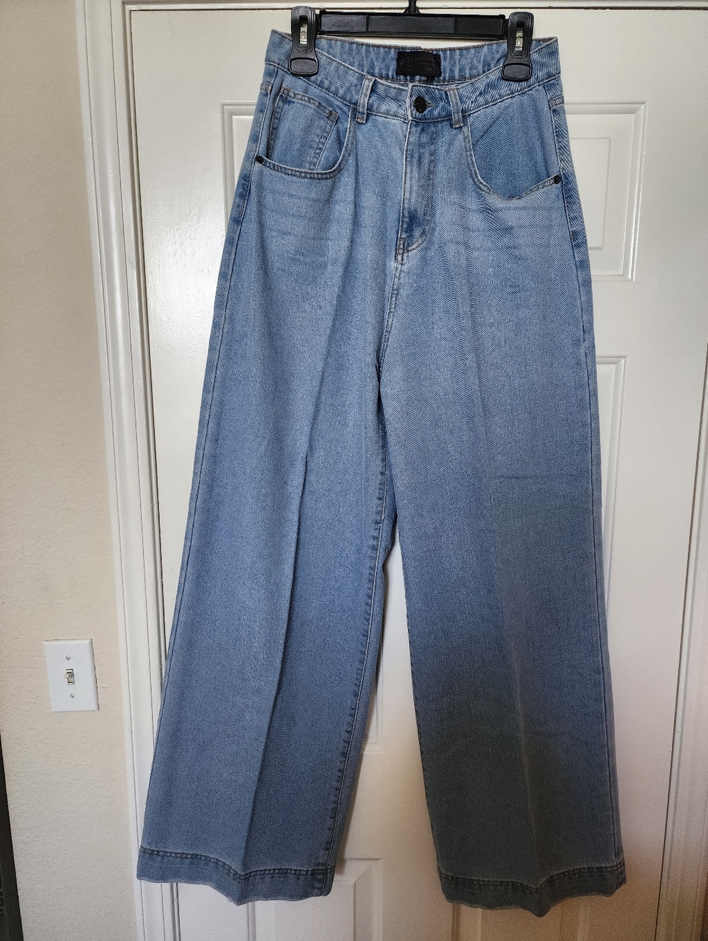 High-Waist Wide Leg Light Wash Jeans